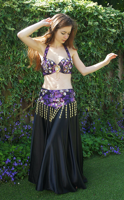 Bauchtanz BH Amani in Lilac verziert mit Diamantsteinen
