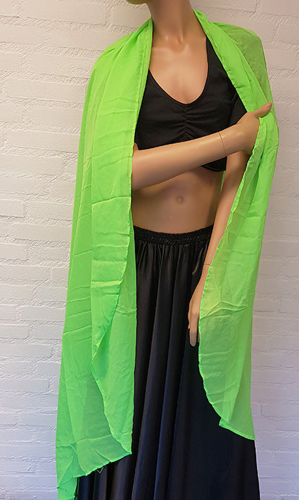 Schleier in wunderschönem Hellgrün.
Wunderschöner hellgrüner Schleier aus weich fallendem Chiffon.