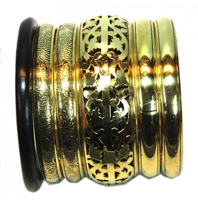 Schönes Set goldfarbener Armbänder (Bollywood) Nickelfrei