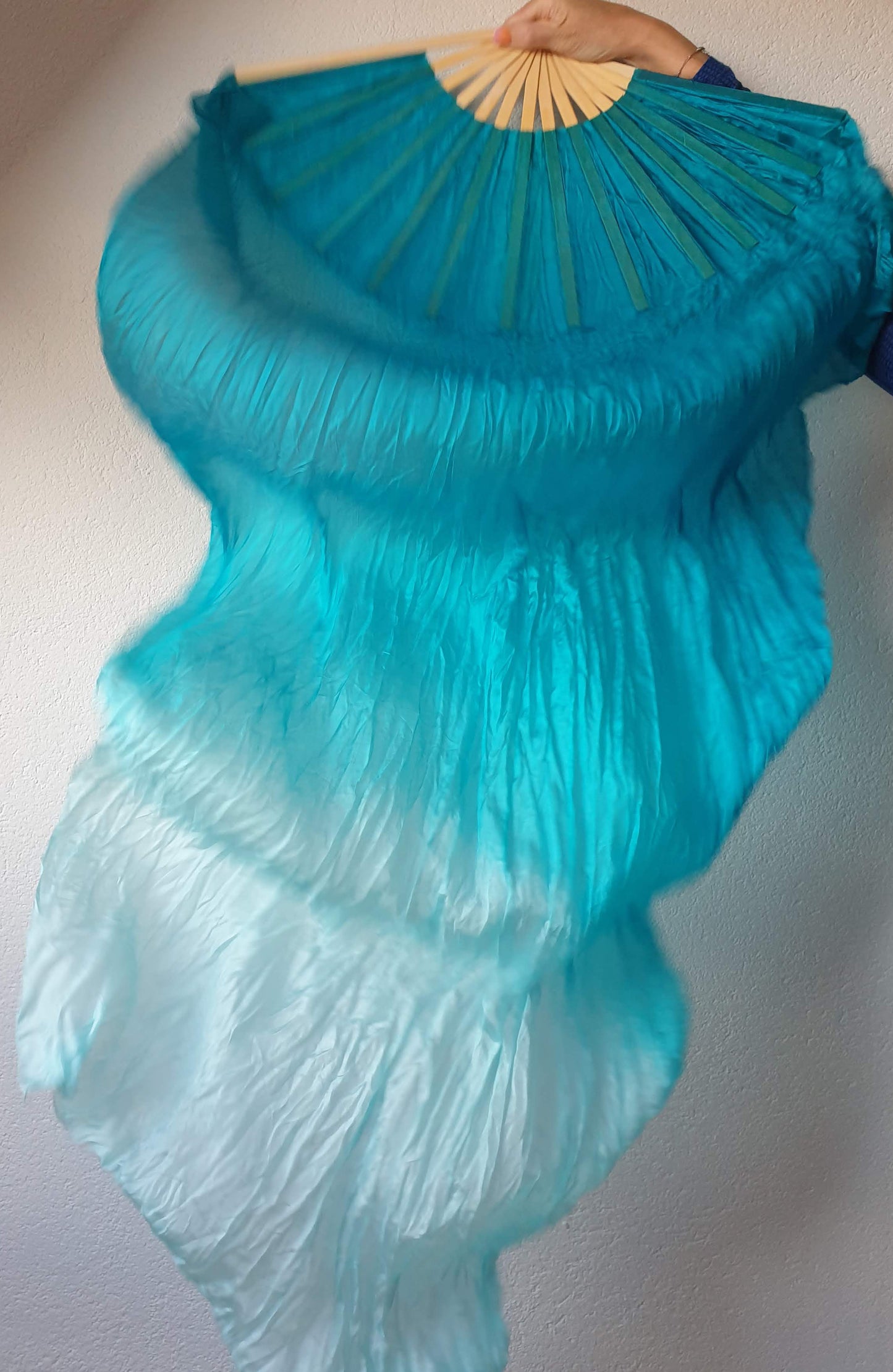 Seidenschleierfächer in Blaugrün
