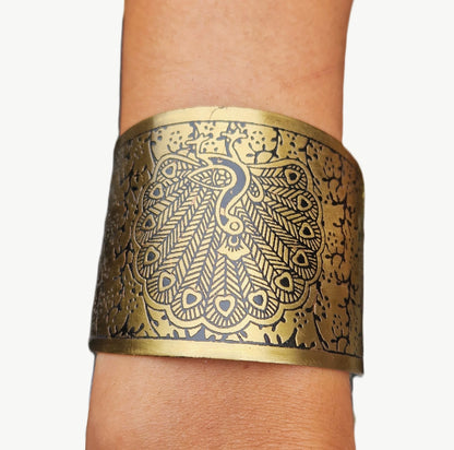 Armband mit Pfau in Kupfer