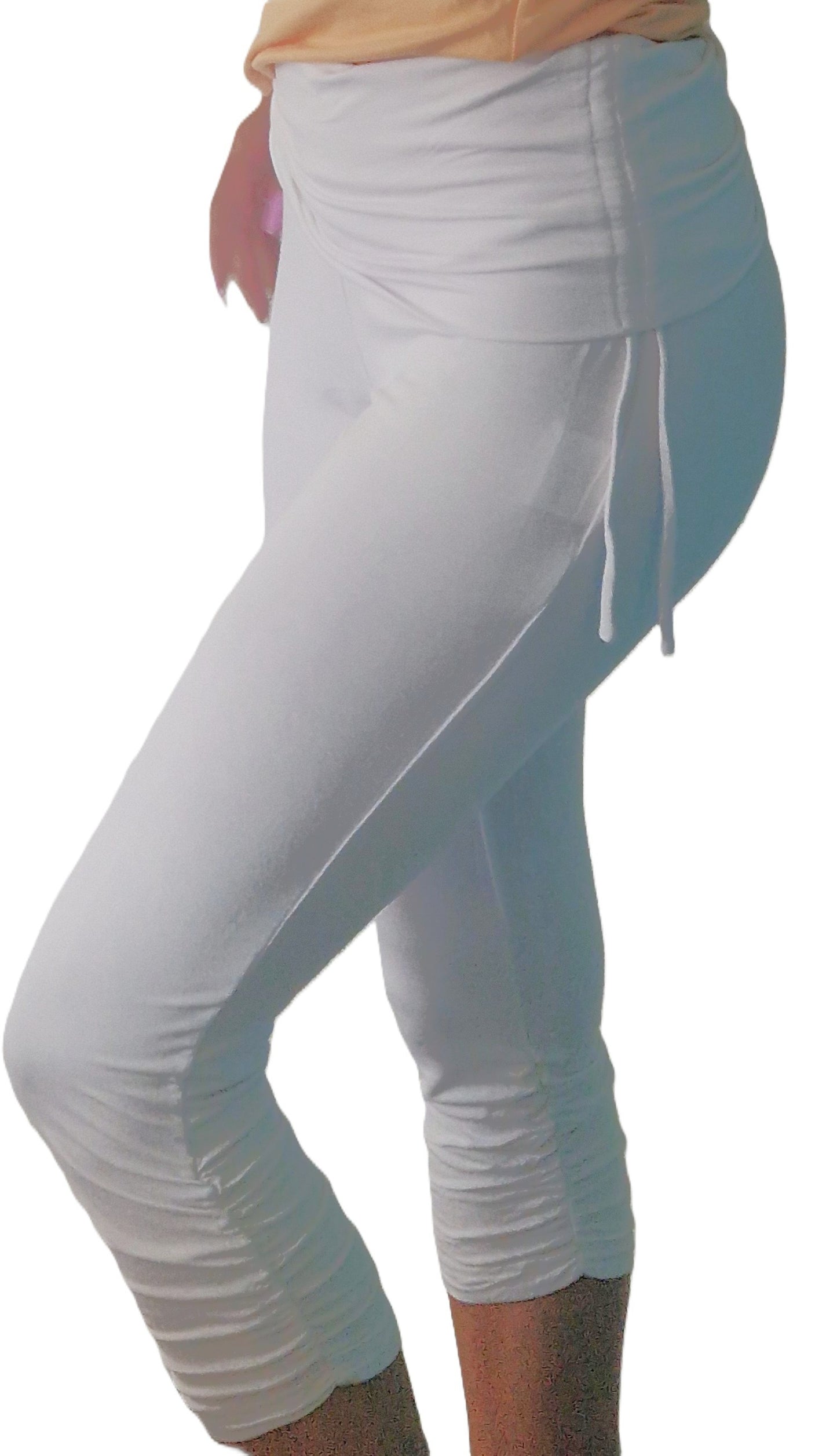 Yogahose Boga weiß. Aus 92 % Bambustextil