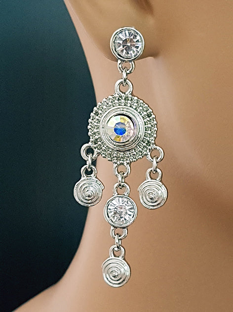 Silberfarbene Ohrringe mit Strass, Ohrstecker